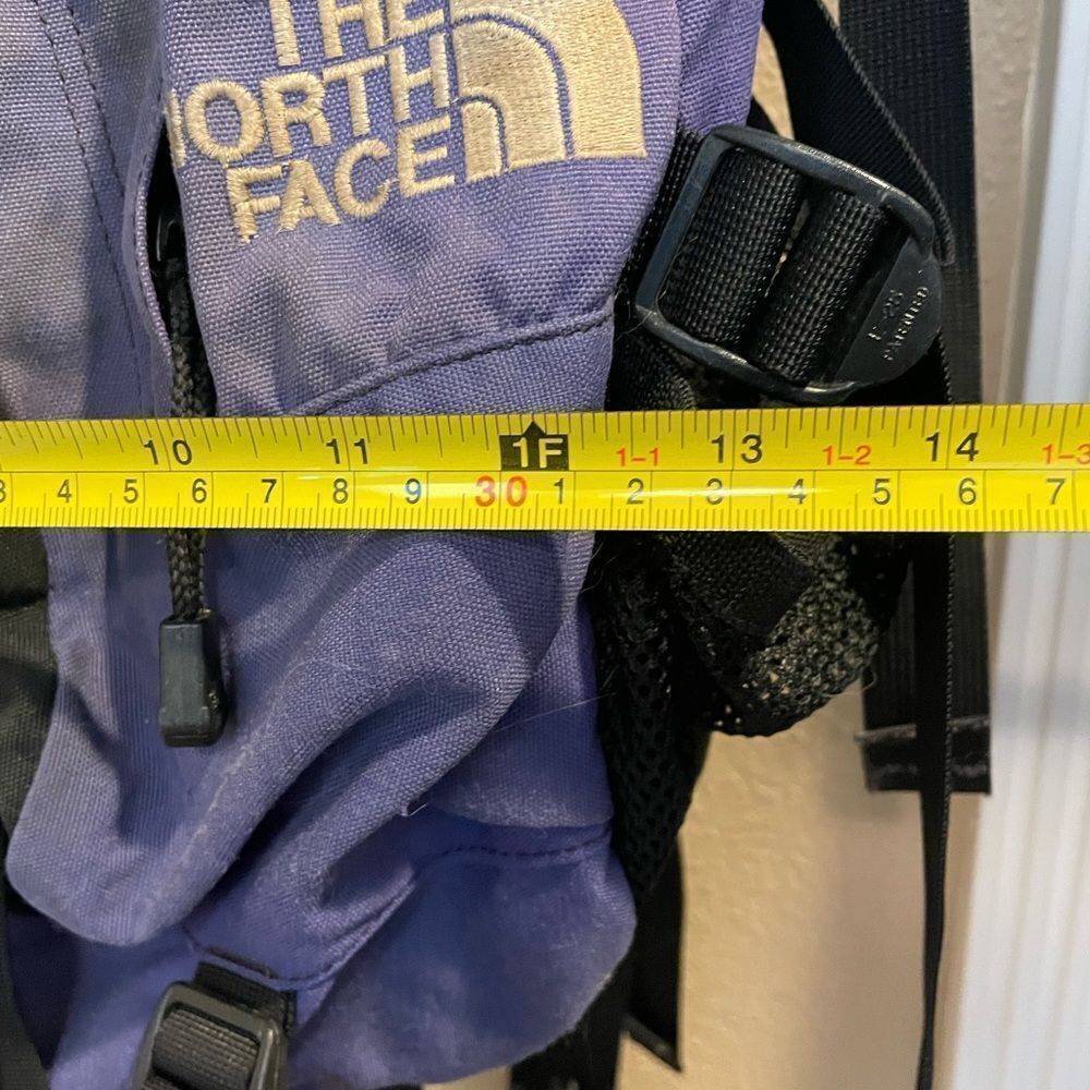 The North Face 90’s Purple and Black Faded Backpack - Picture 14 of 16